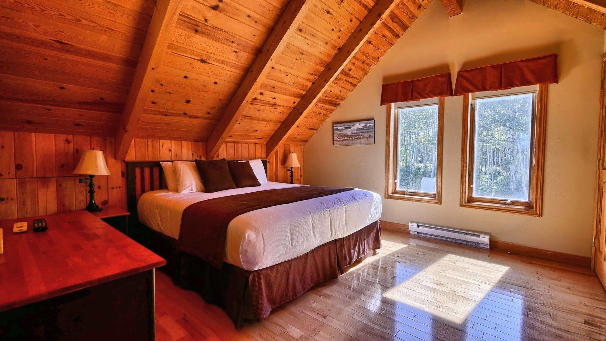 Pictou Lodge Beach Resort Exterior photo