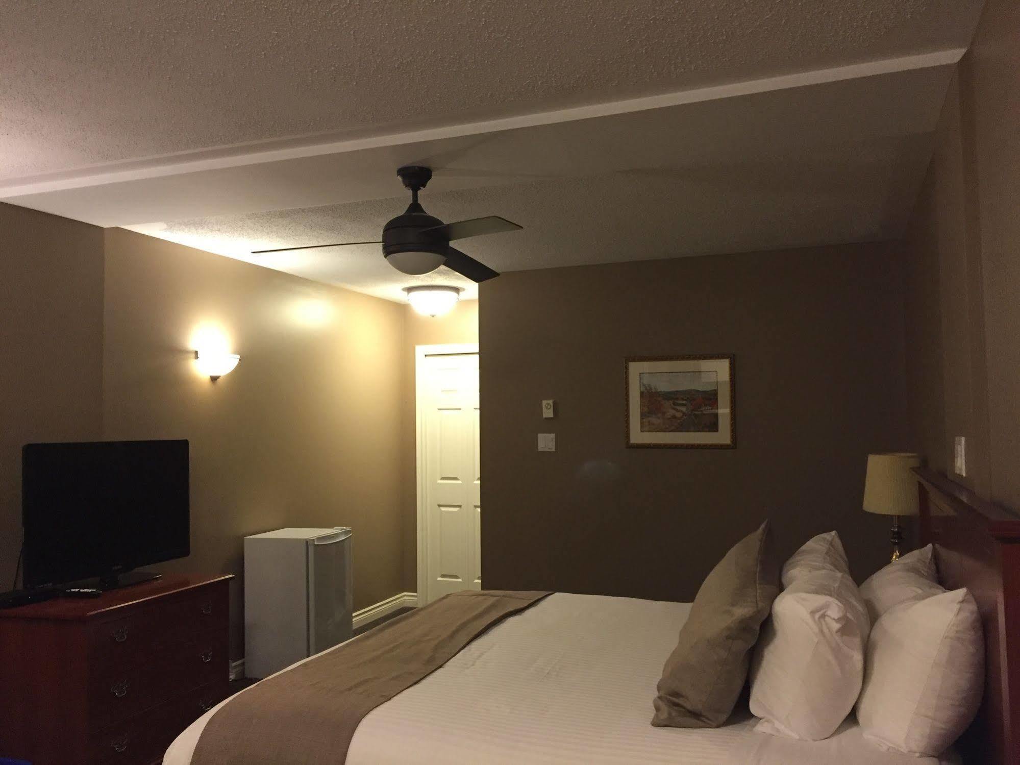 Pictou Lodge Beach Resort Exterior photo