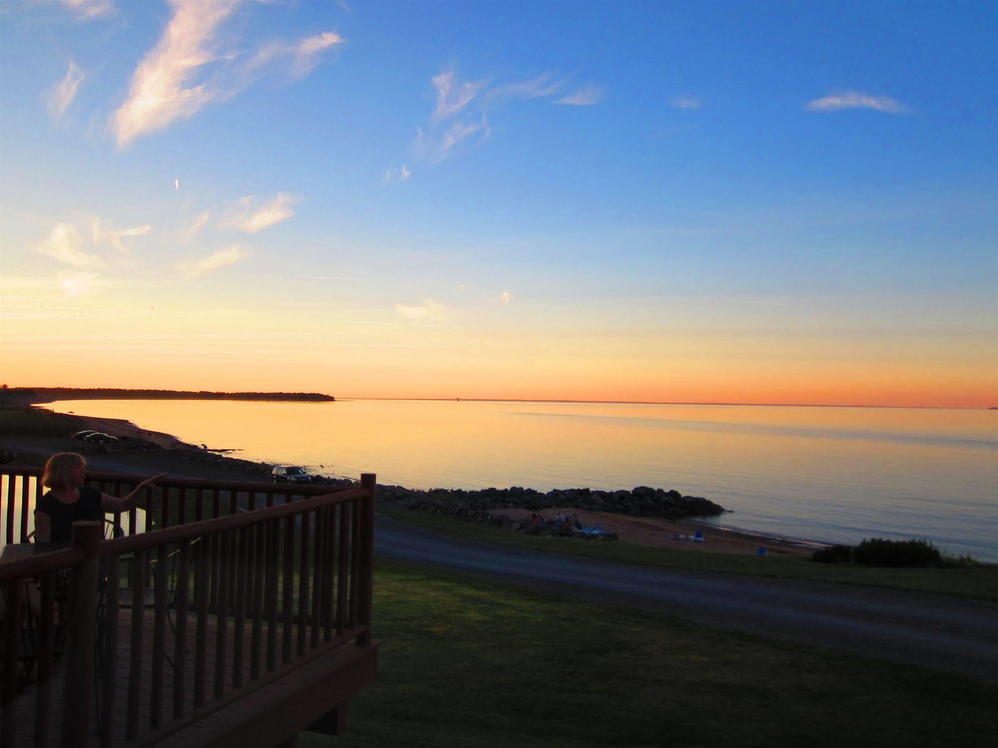 Pictou Lodge Beach Resort Exterior photo